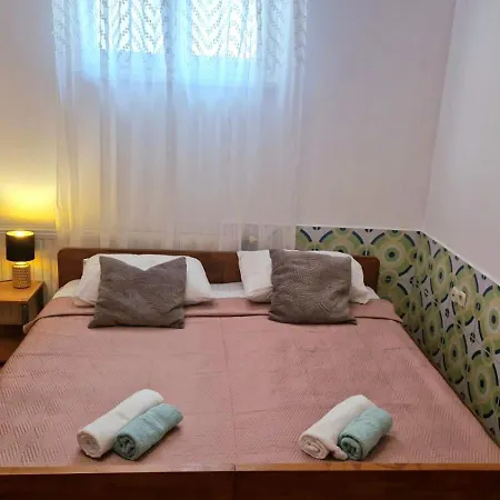 Apartamento Stari *